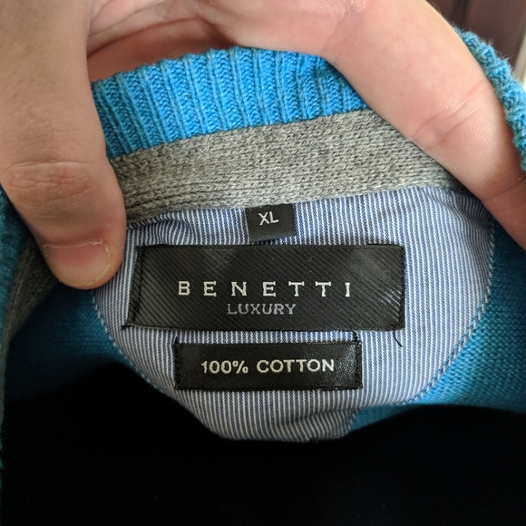 Benetti blue v-neck knit logo sweater - Picture 8 of 9